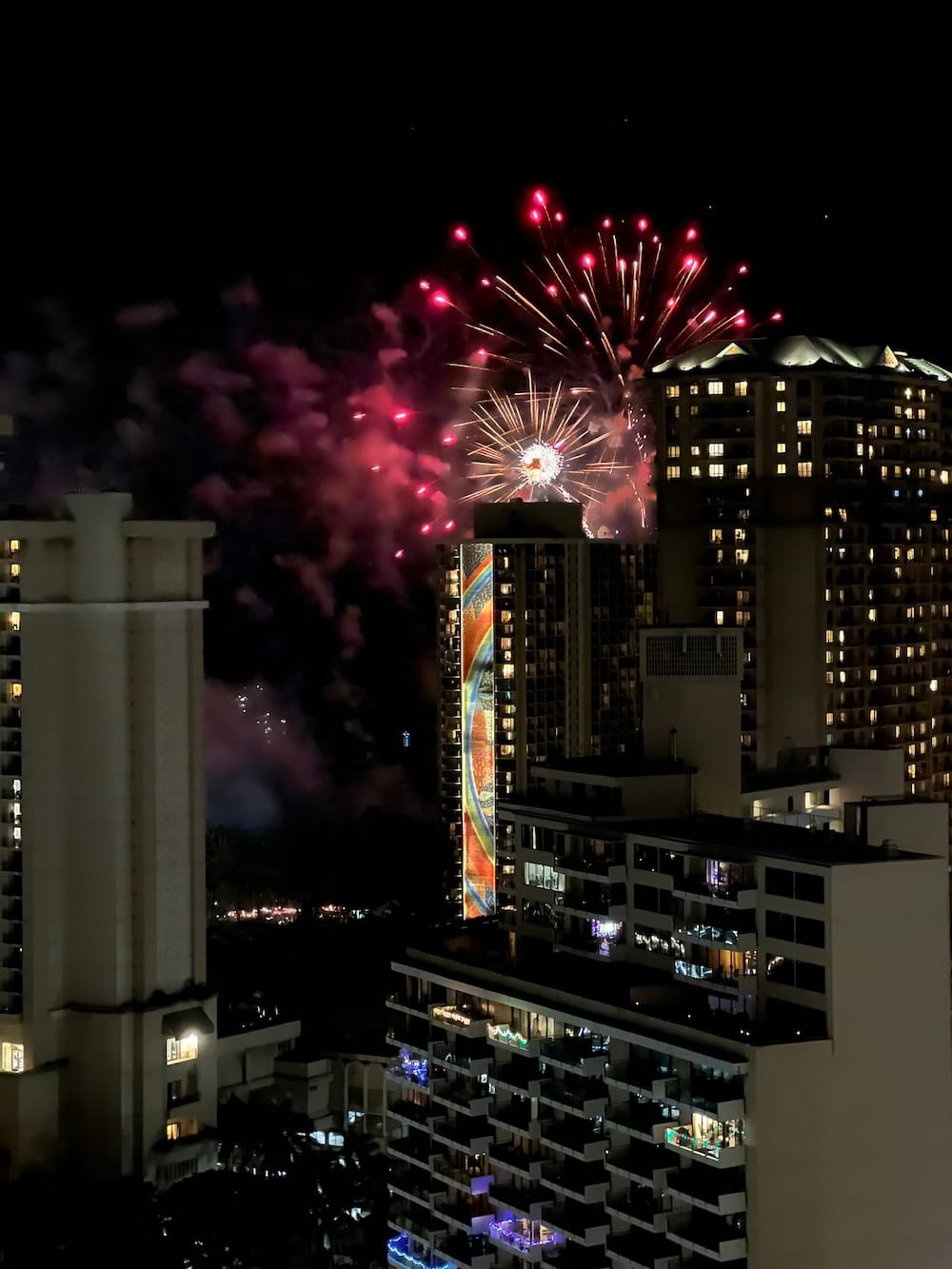 Hawaje po polsku stuczne ognie Waikiki 2
